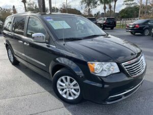 2015 Chrysler Town & Country Limited Platinum